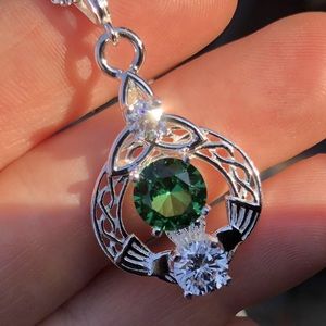 Irish Claddagh Necklace 925 Emerald and Topaz